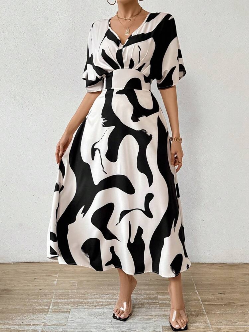 SHEIN Asymmetrical print dress.
